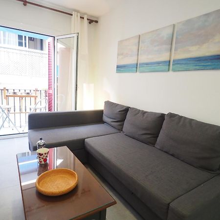 Balcony View Apartment By Hello Homes シッチェス エクステリア 写真